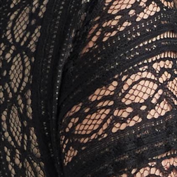 Twist-Front Lace Dress Size S never been used BLACK & NUDE - Picture 4 of 5